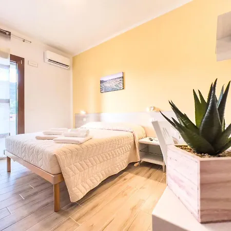 Bed & Breakfast Babbu Meu Bosa